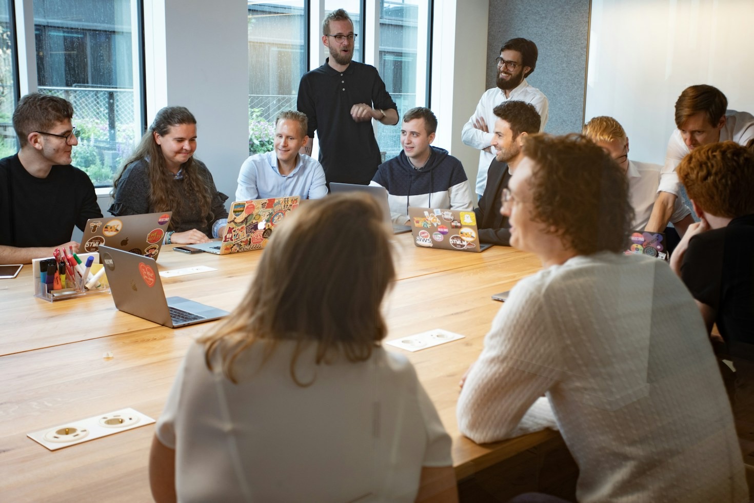 Silicon Valley Showdown: How Startups Are Challenging Legacy Cloud Providers